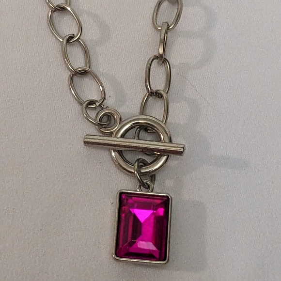 Sexy Sassy Silver & Hot pink Faceted Square Necklace & Earrings Set NEW - Picture 13 of 14